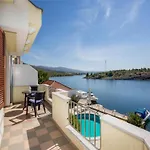Appartement Pool View With Balcony In *